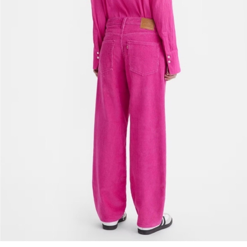 - Levi’s Premium Baggy Dad Corduroy Pants in Pink Size 23
